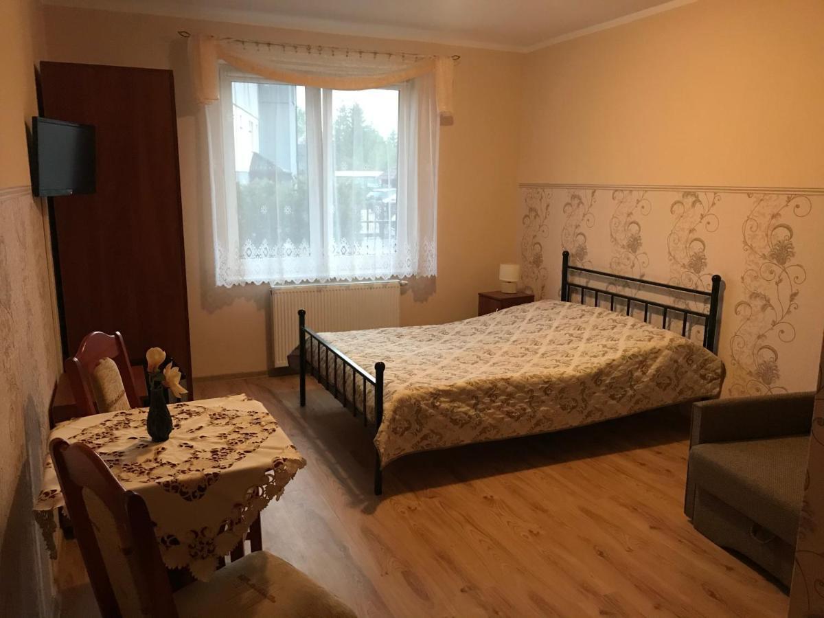 Pokoje Goscinne Dana Leba Exterior foto